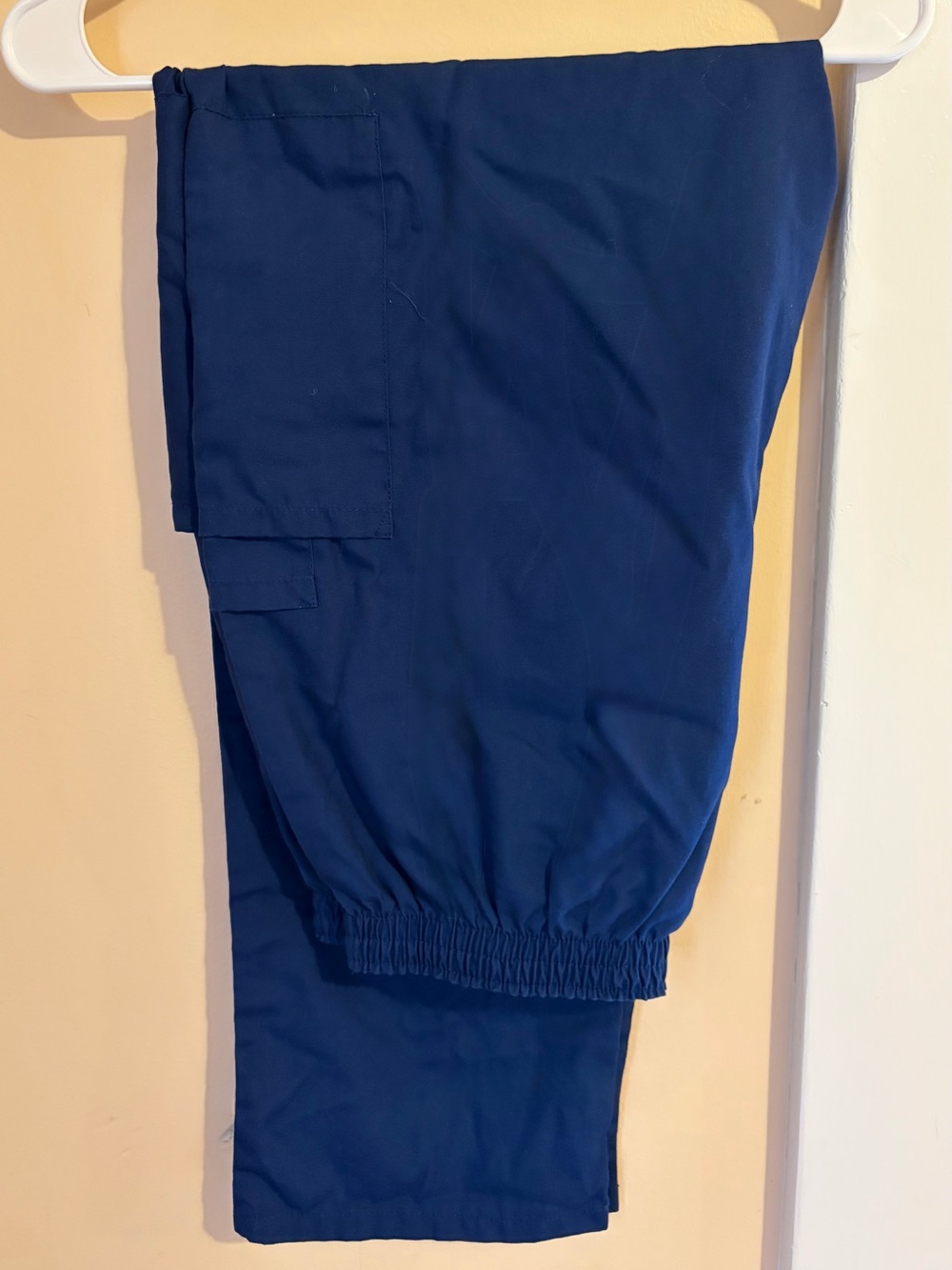 Women’s Navy Straight Leg Cherokee Scrub Pants Size M